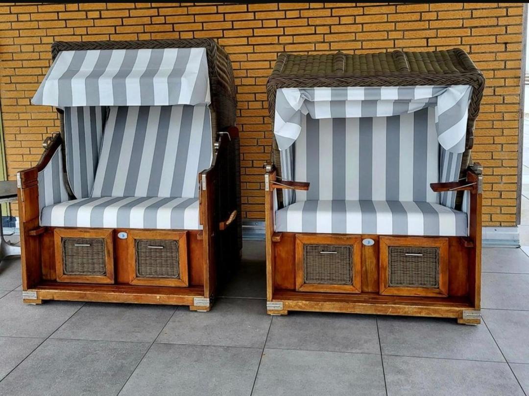 Strandloft Cuxhaven Im Haus Frauenpreiss Sahlenburg - Strandnah - 2 Hunde Willkommen -Schwimmbad - Sauna - Direkt Am Wald - Dachterrasse Mit Blick Nach Neuwerk Bagian luar foto