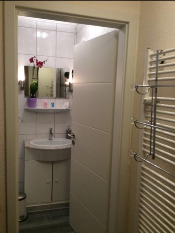 Strandloft Cuxhaven Im Haus Frauenpreiss Sahlenburg - Strandnah - 2 Hunde Willkommen -Schwimmbad - Sauna - Direkt Am Wald - Dachterrasse Mit Blick Nach Neuwerk Bagian luar foto